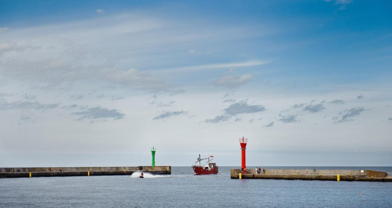 Wrzosowa Polana - Domki Letniskowe Mrzeżyno Exteriör bild