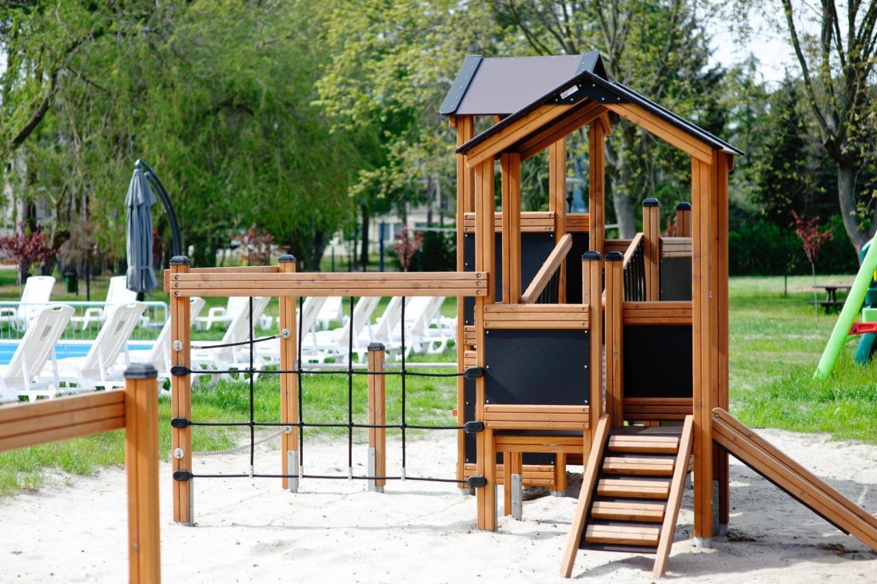 Wrzosowa Polana - Domki Letniskowe Mrzeżyno Exteriör bild